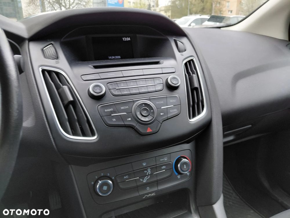 Ford Focus 1.6 Trend - 6