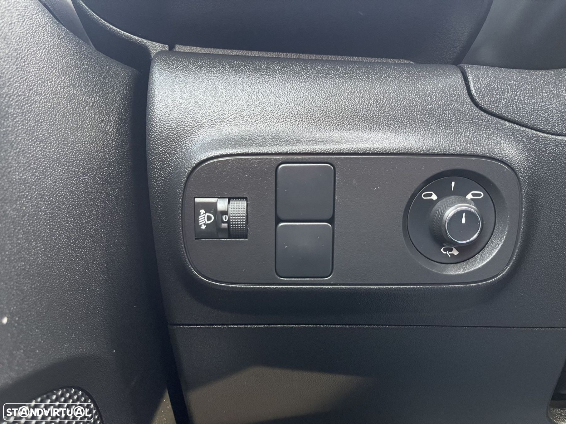 Citroën C3 1.2 PureTech C-Series - 32