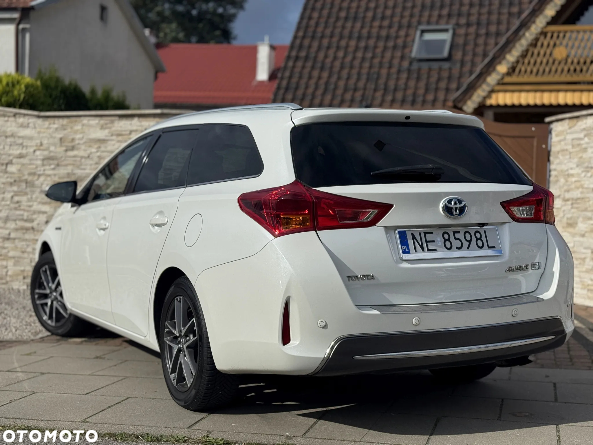Toyota Auris - 16