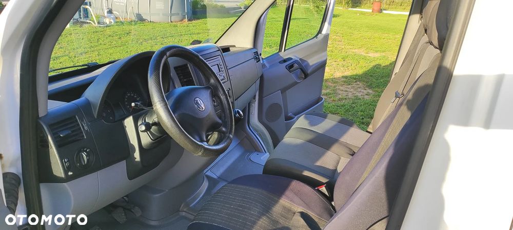 Volkswagen Crafter - 11