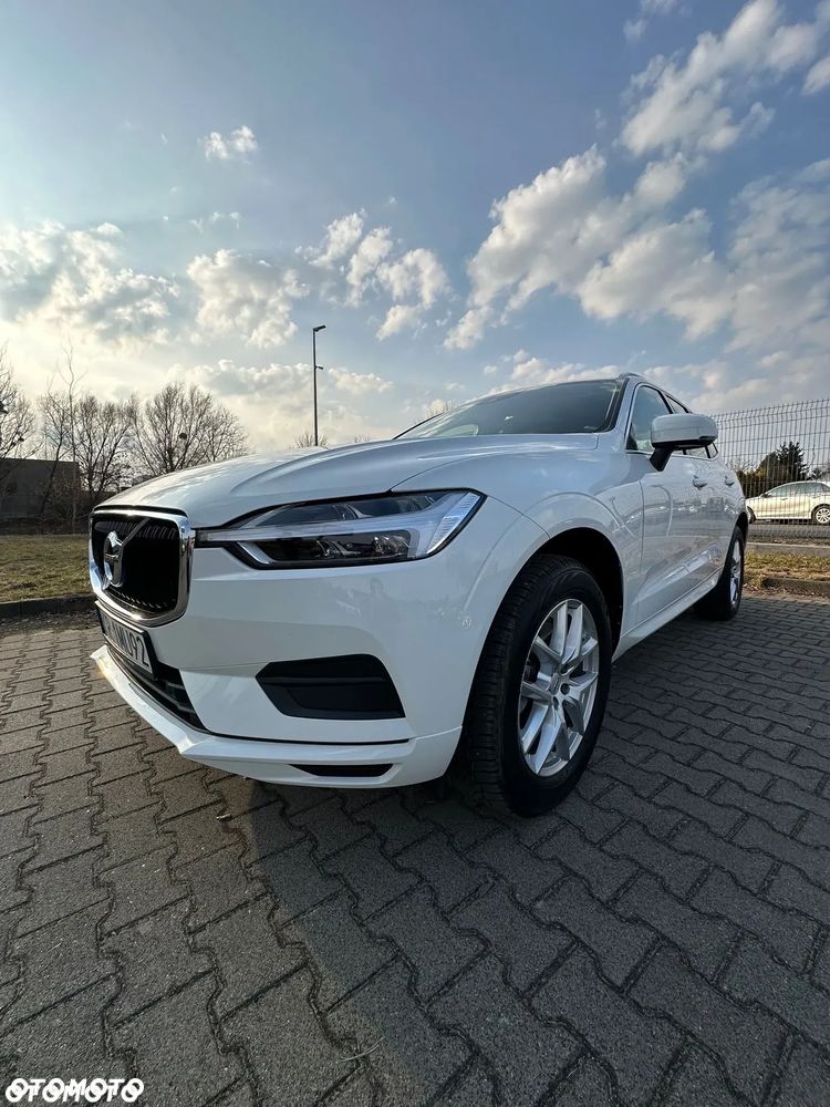 Volvo XC 60 T4 Momentum Pro - 3