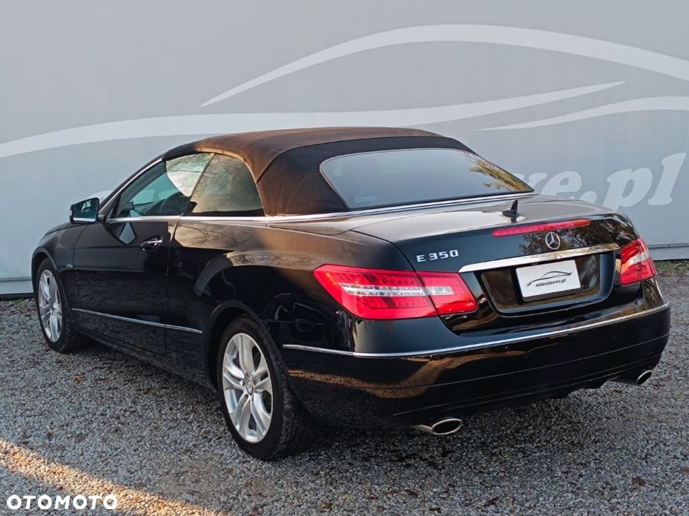 Mercedes-Benz Klasa E - 23