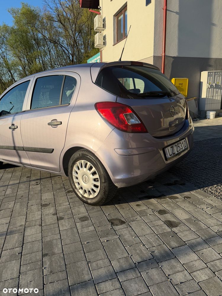 Opel Corsa 1.2 16V Enjoy - 9