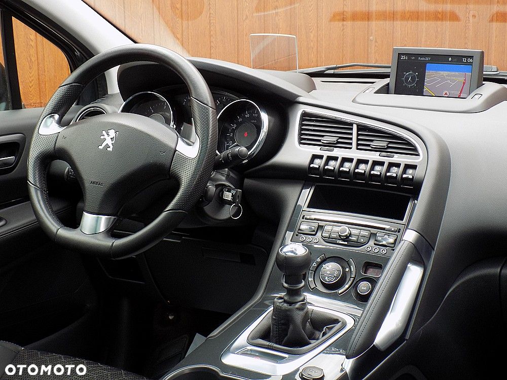 Peugeot 3008 HDi FAP 110 Allure - 18