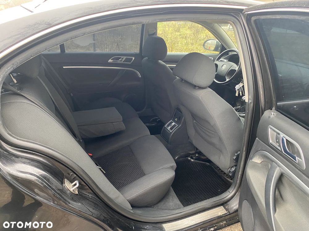 Skoda Superb 2.0 TDI Active - 13