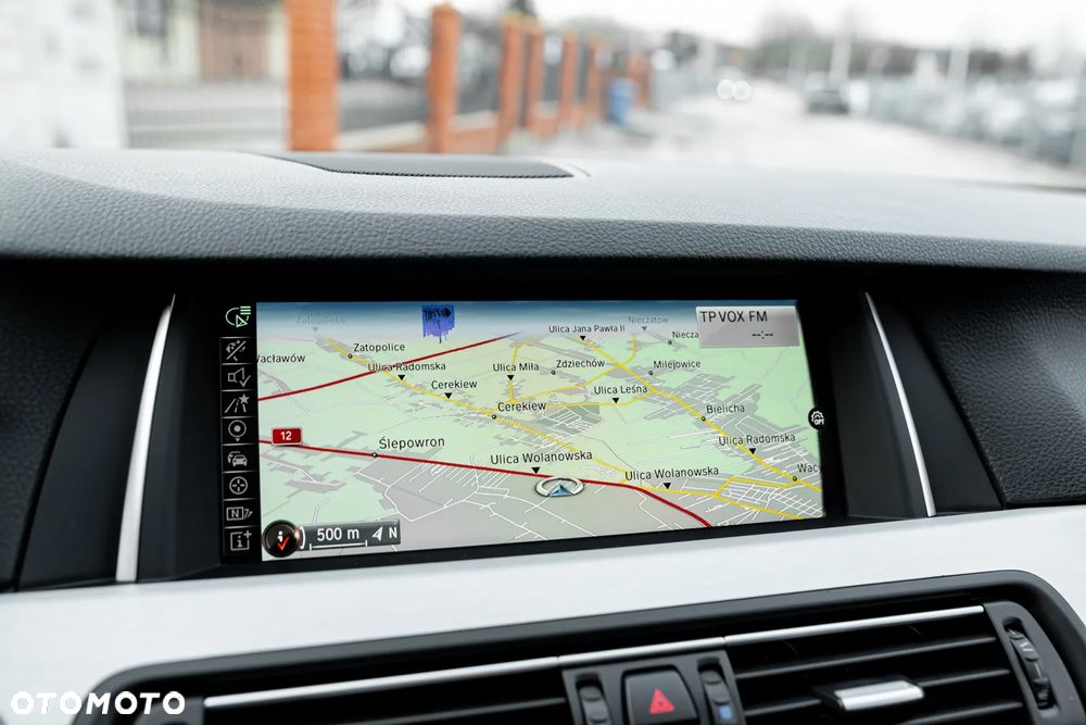 BMW Seria 5 535i xDrive Sport-Aut Luxury Line - 36