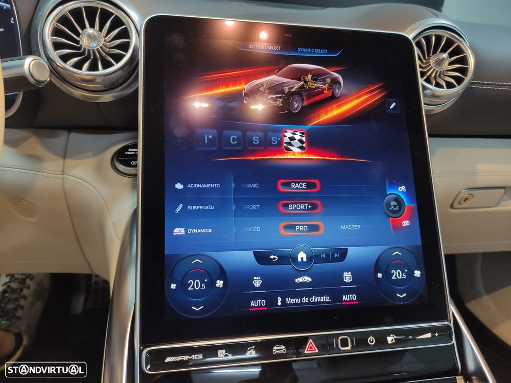 Mercedes-Benz SL 63 AMG 4Matic+ - 27