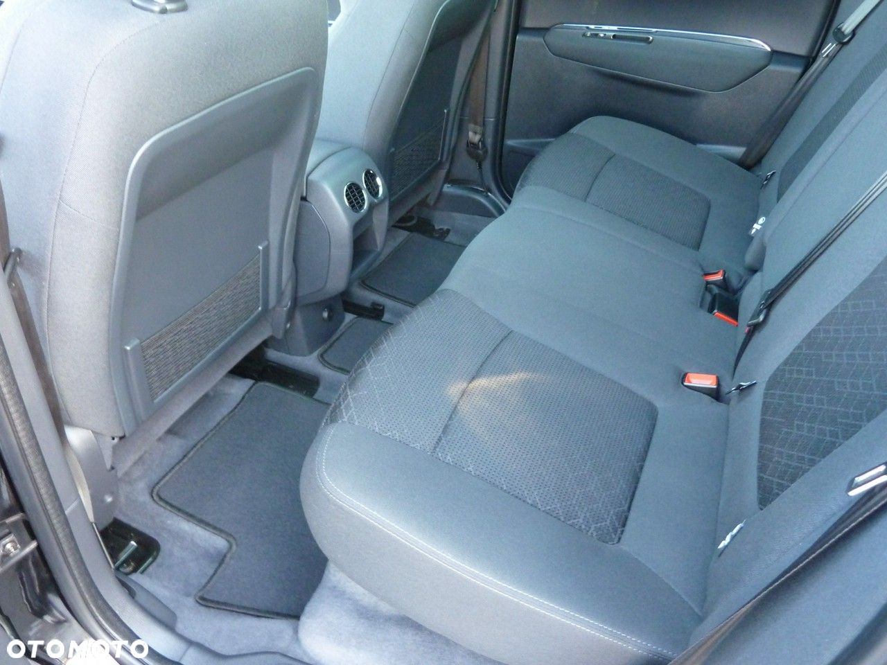Peugeot 3008 - 13