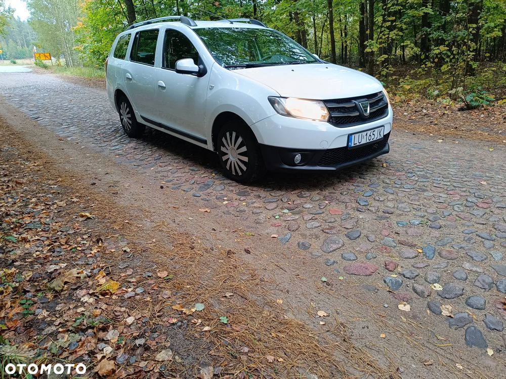 Dacia Logan 1.2 16V Access EU6 - 3