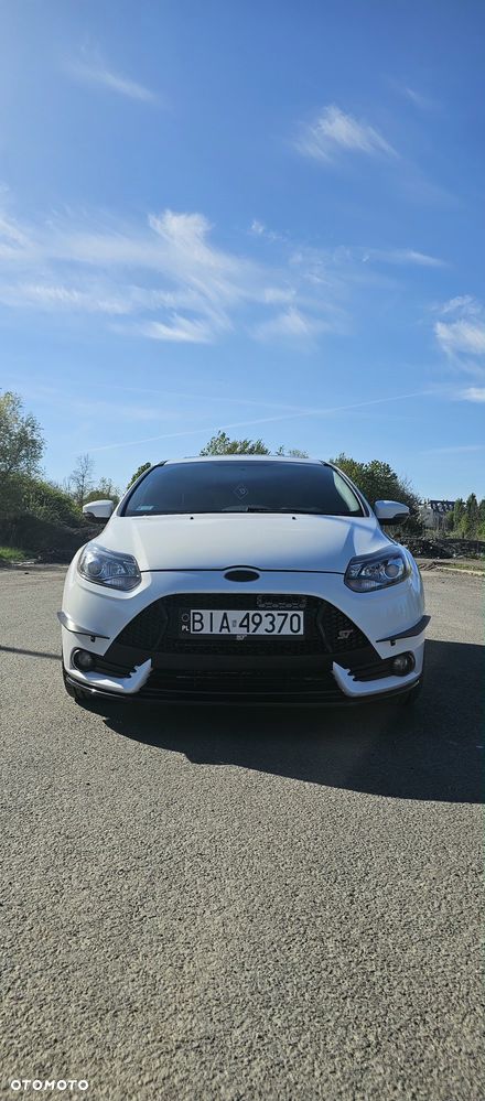 Ford Focus - 1