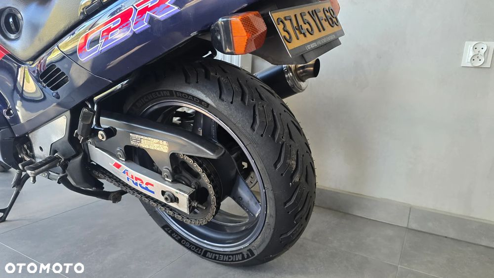 Honda CBR - 24