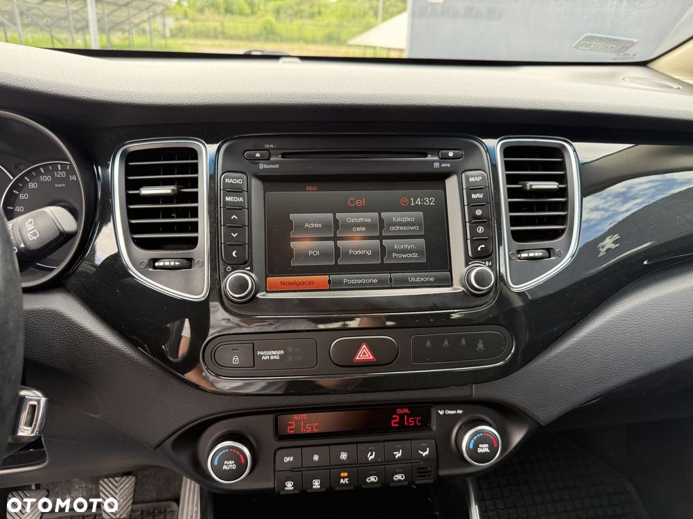 Kia Carens 1.6 GDI M - 17