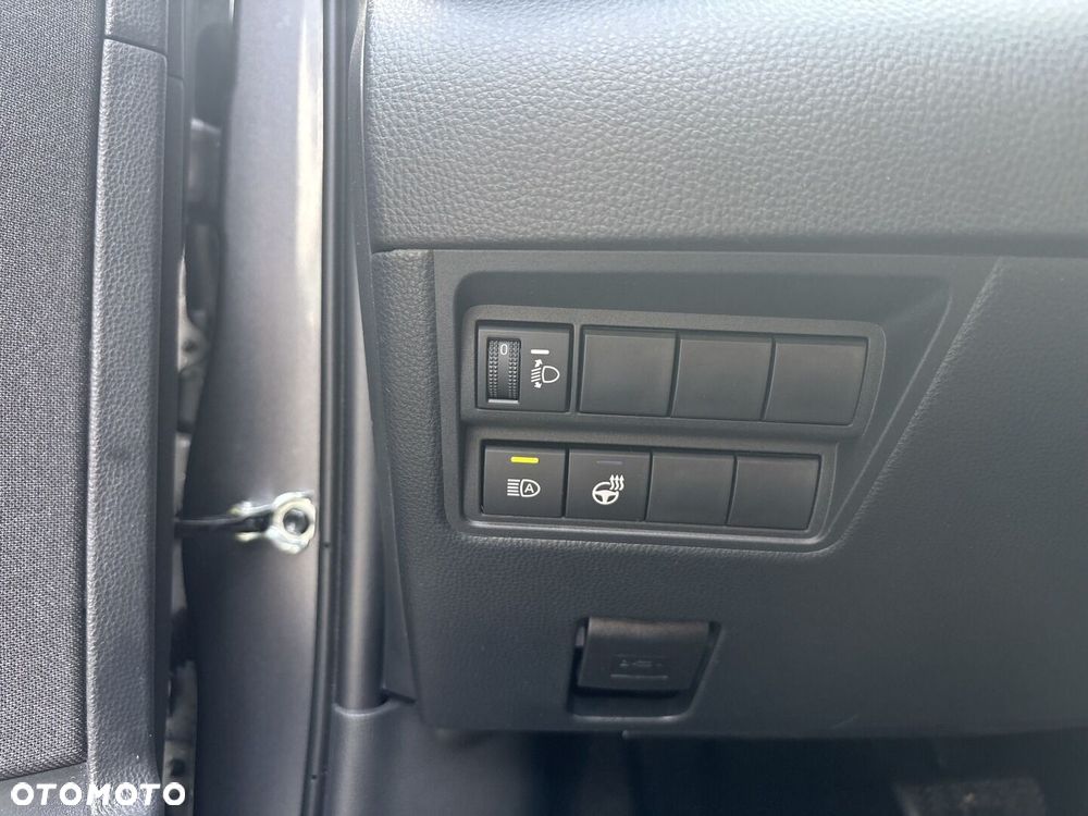 Toyota Yaris Hybrid 1.5 Style - 19