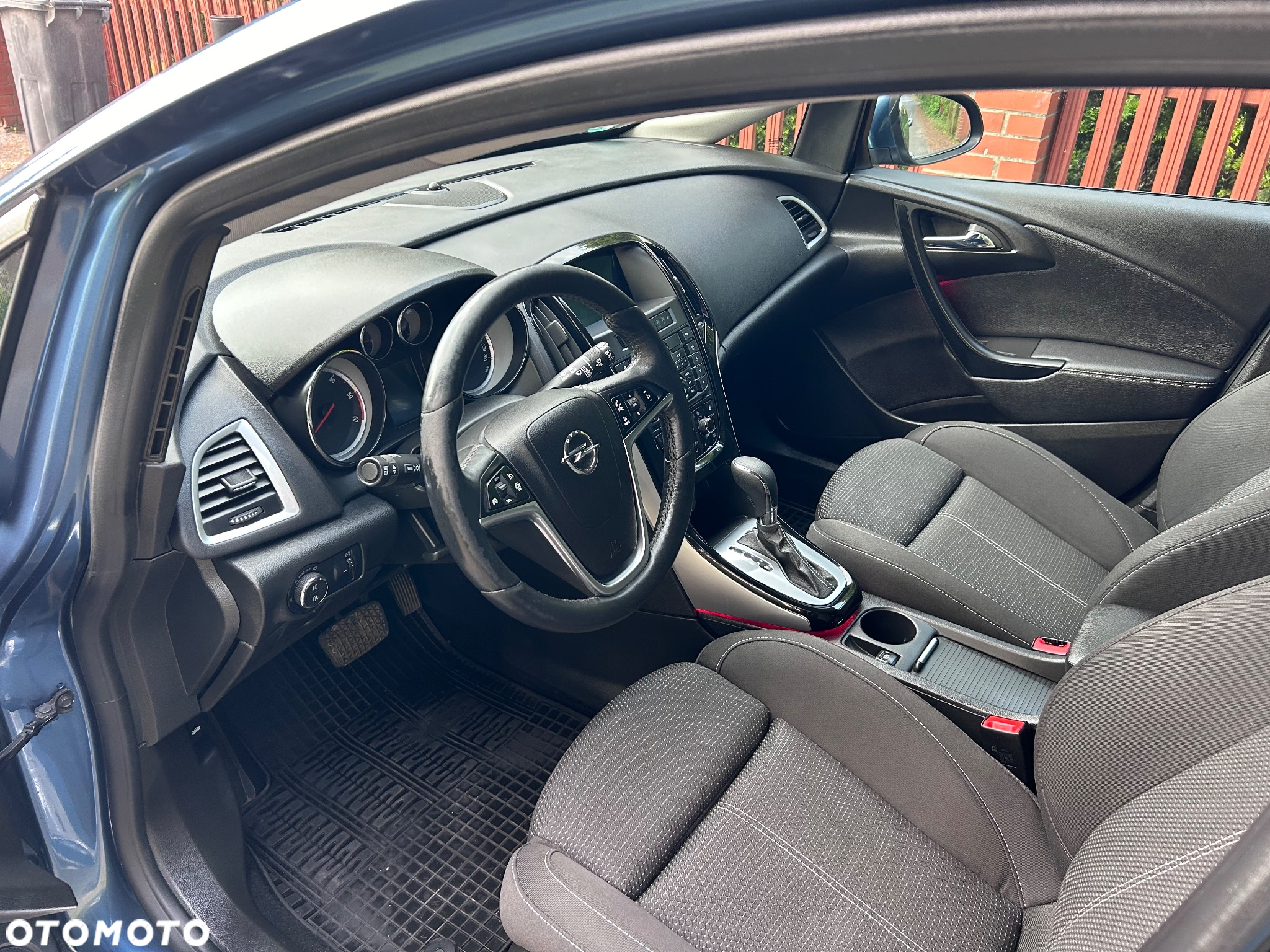 Opel Astra 2.0 CDTI DPF Sports Tourer Automatik Active - 9