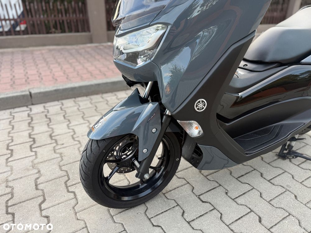 Yamaha NMAX - 21