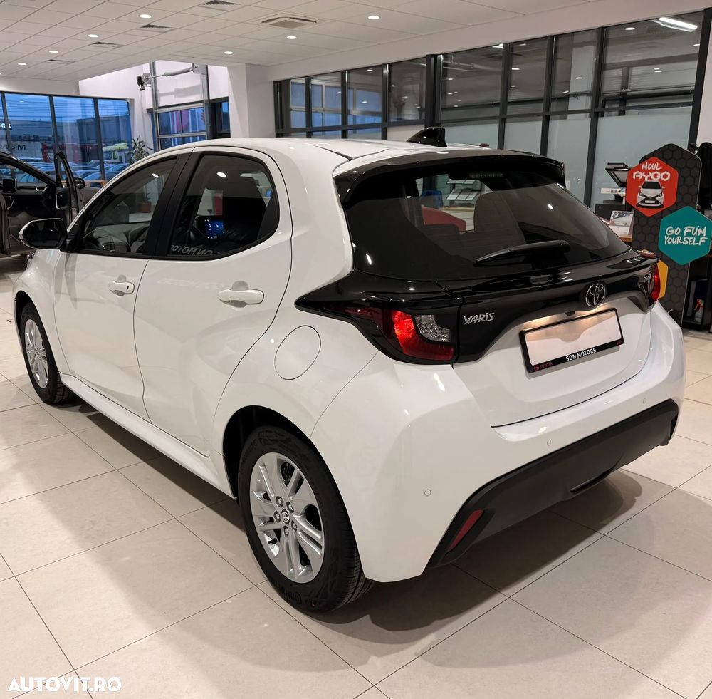Toyota Yaris 1.5 116 CP HEV Active - 6