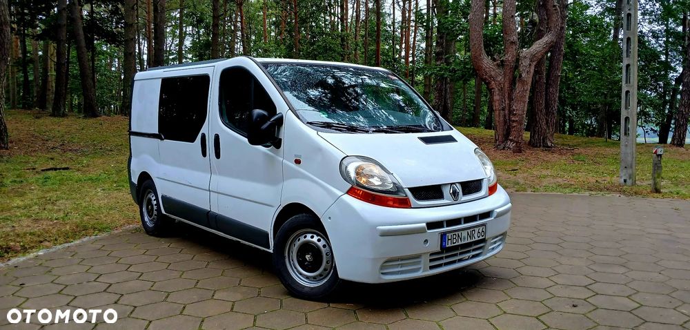 Renault Trafic - 1