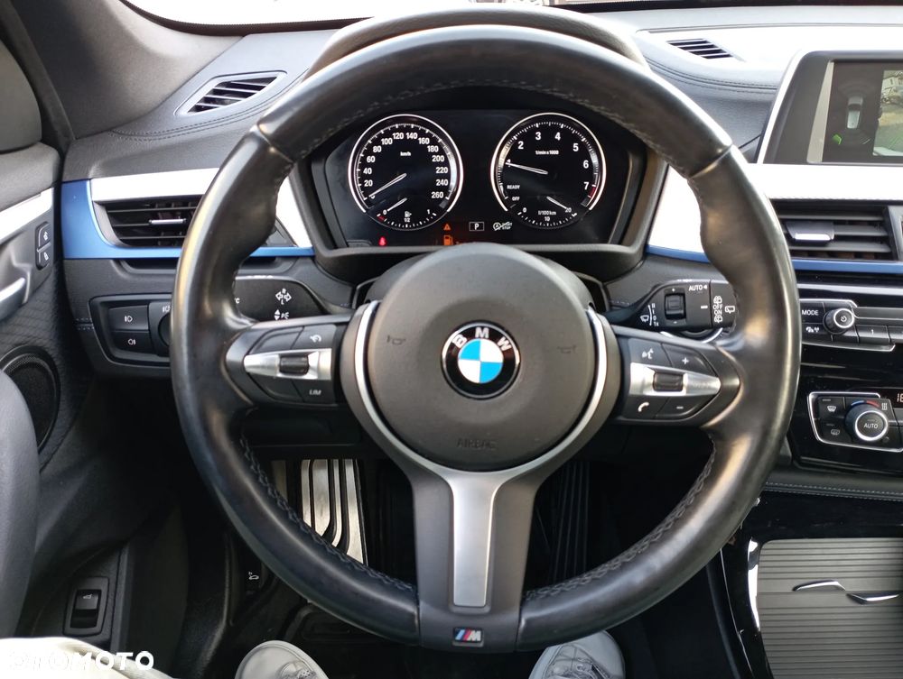 BMW X1 sDrive18i M Sport - 12