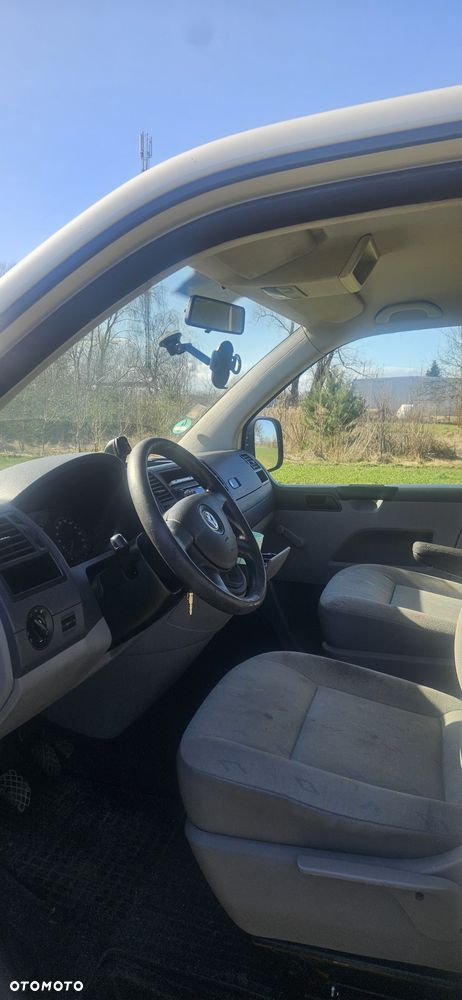 Volkswagen T5 - 3