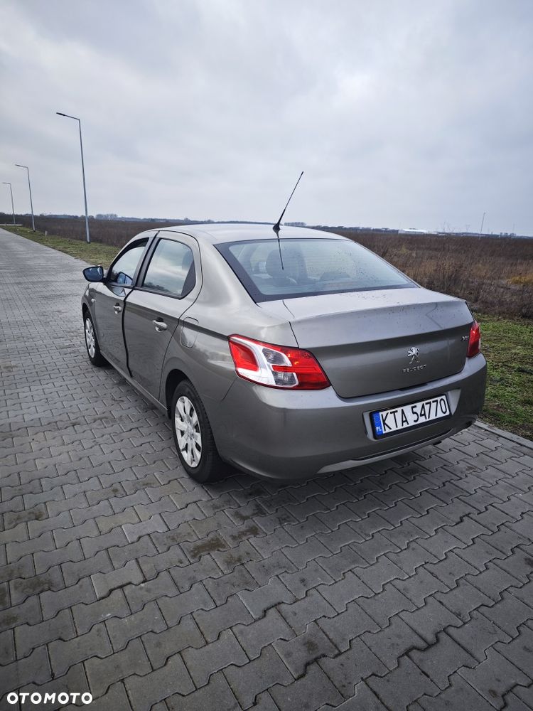 Peugeot 301 - 6
