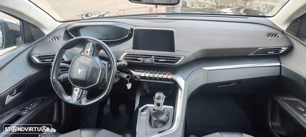 Peugeot 3008 1.5 BlueHDi GT Line J19 - 4