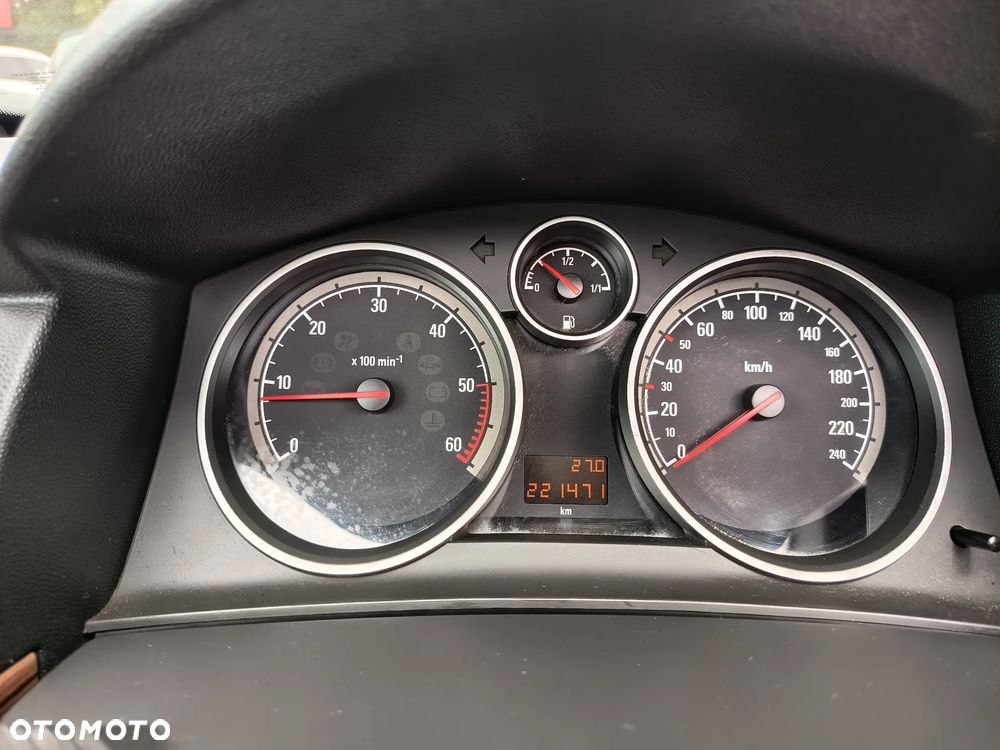 Opel Astra 1.9 CDTI Endless Summer - 23