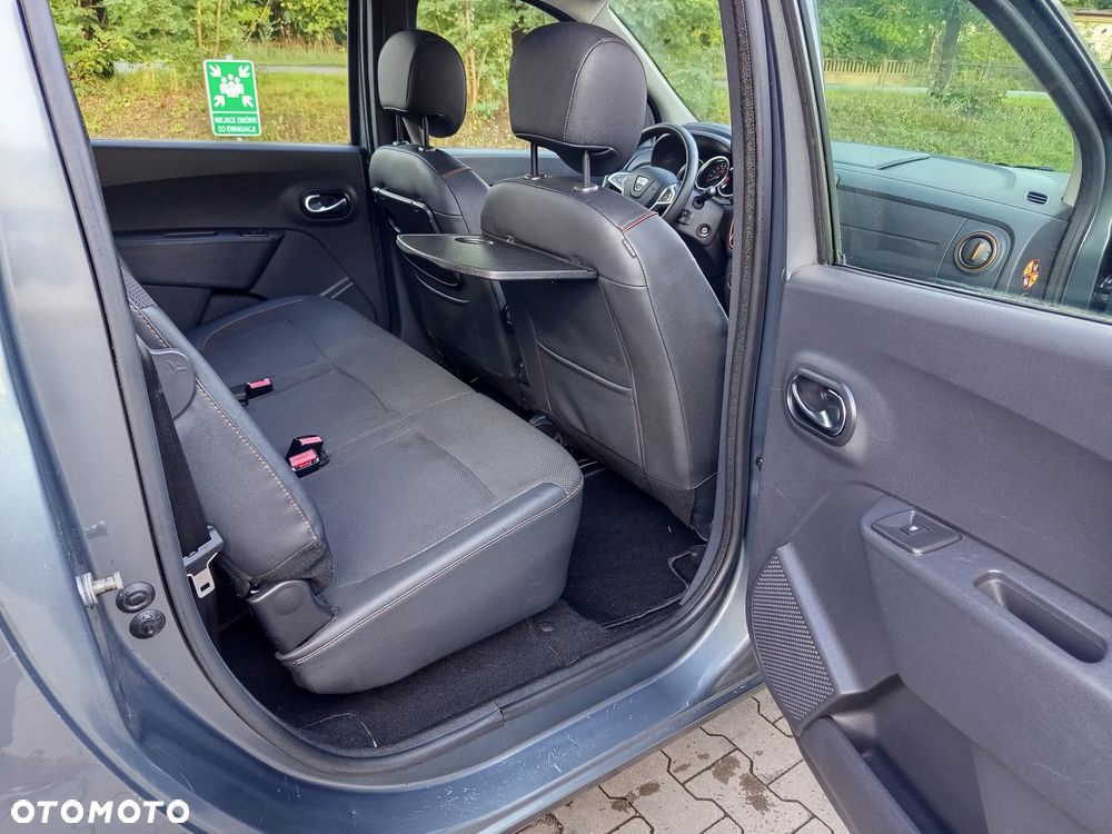 Dacia Lodgy 1.2 TCe Stepway S&S EU6 - 15