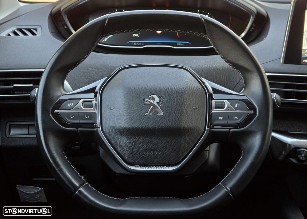 Peugeot 3008 PureTech 130 Stop & Start Allure - 19