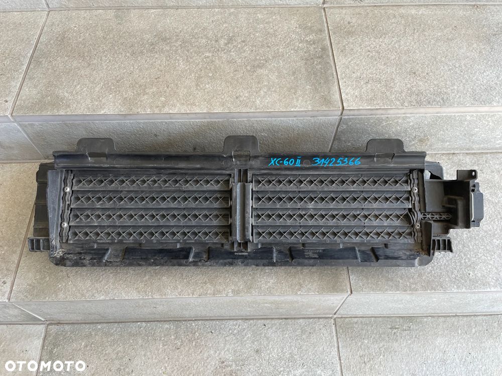 KIEROWNICA POWIETRZA WLOT ŻALUZJA VOLVO XC 60 II 31425366 - 2