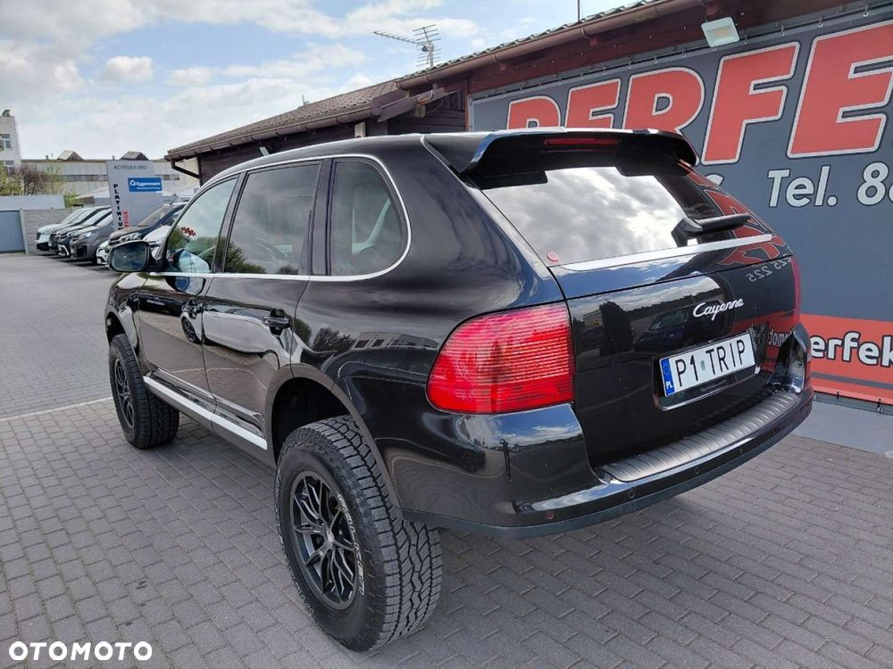 Porsche Cayenne - 6