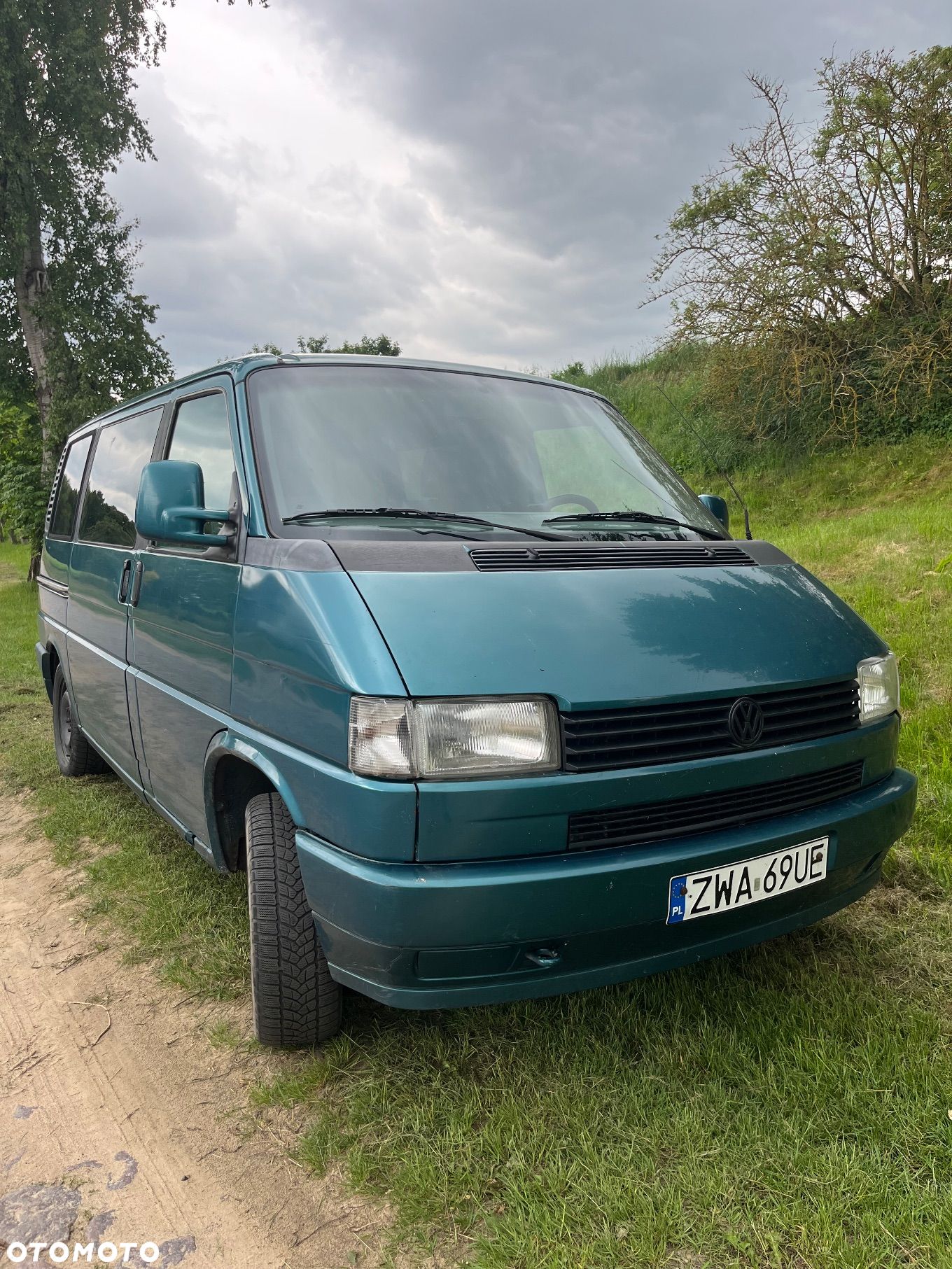 Volkswagen Multivan D - 1
