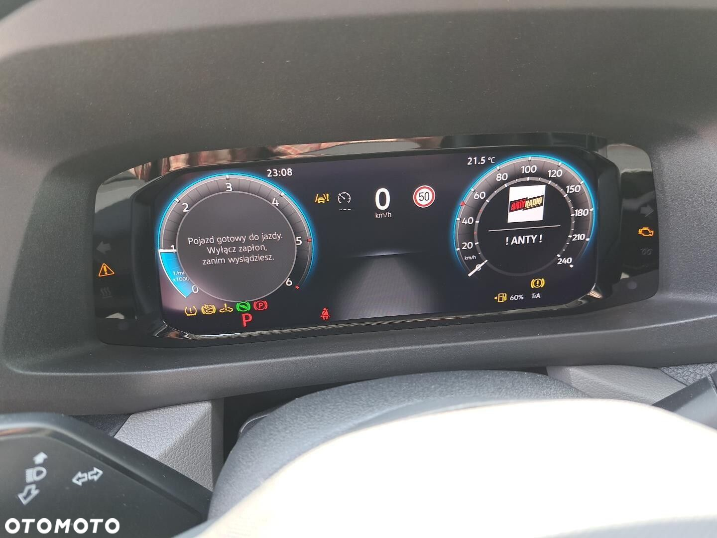 Volkswagen Crafter 35 Furgon z wysokim dachem silnik: 2,0 l EU6 SCR 177 KM, przedni 8-bieg.automatyczna, r.o : 4490 mm - 14