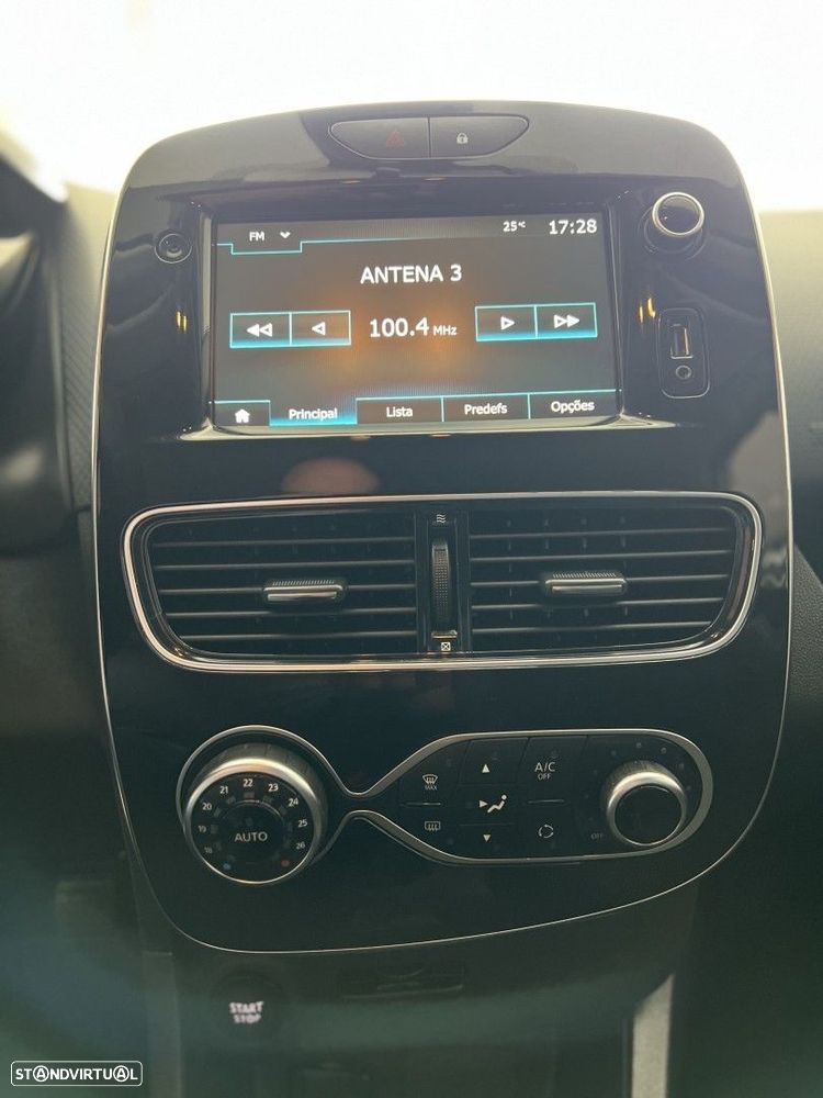 Renault Clio 0.9 TCE Dynamique S - 13