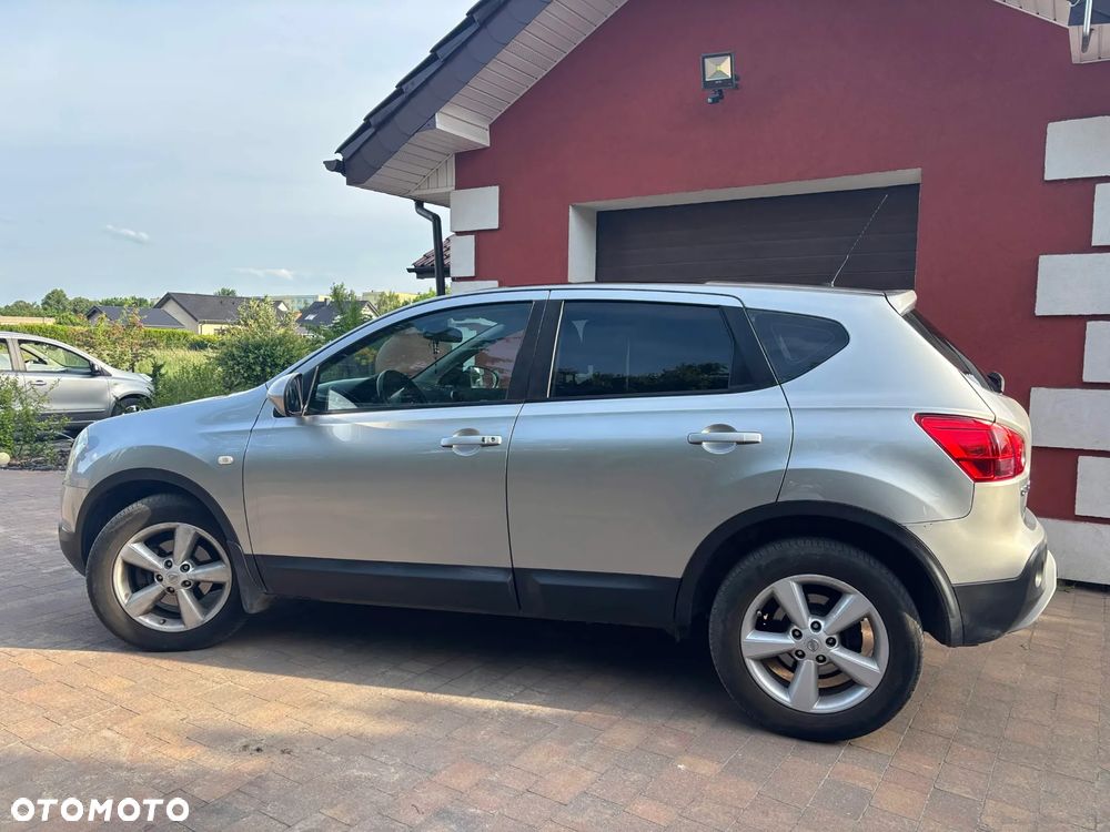 Nissan Qashqai 2.0 dCi 4x4 Tekna Pack - 2