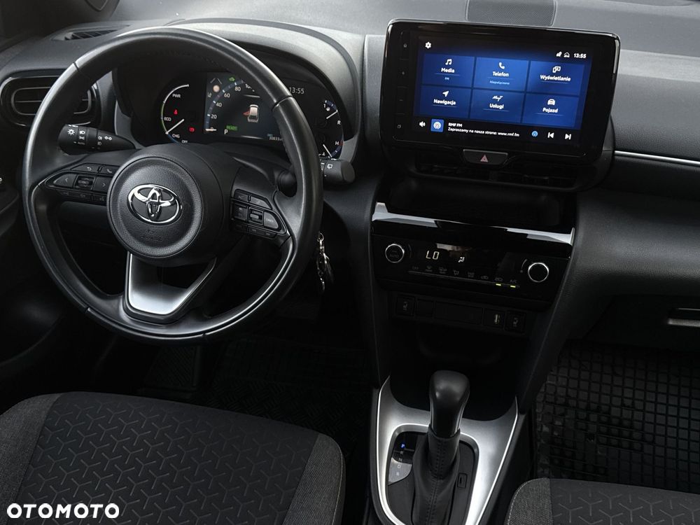 Toyota Yaris Cross - 18