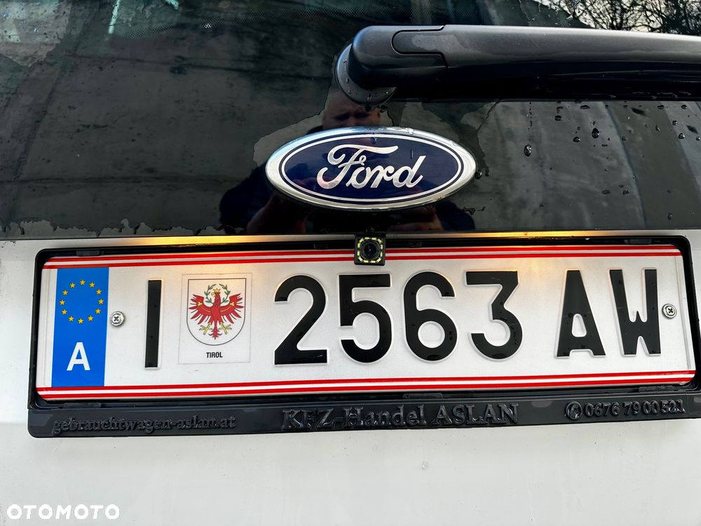 Ford Galaxy 2.0 TDCi DPF Titanium - 35