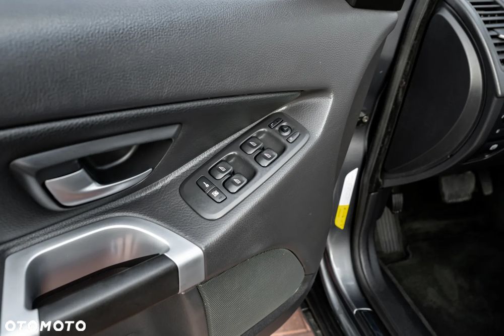 Volvo XC 90 D5 Kinetic - 19