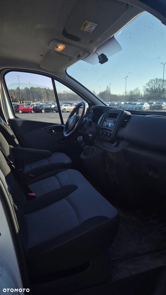 Opel Vivaro - 13