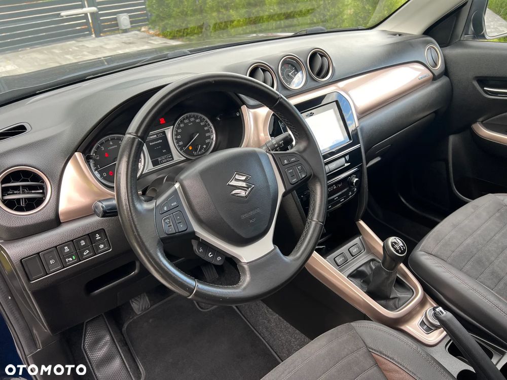 Suzuki Vitara 1.6 (4x4) Allgrip Comfort+ - 28