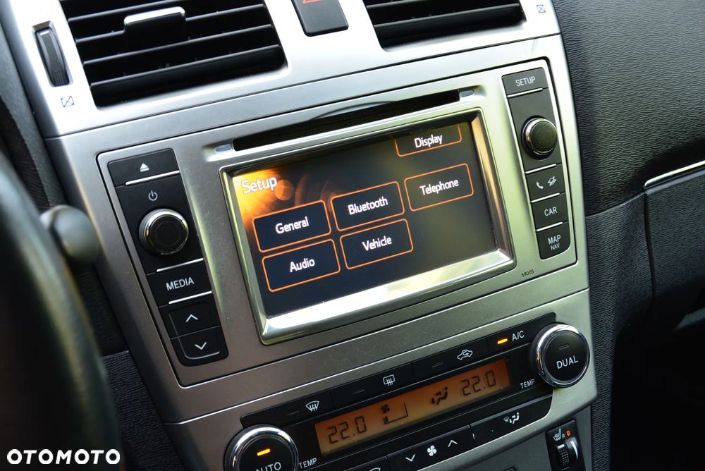 Toyota Avensis Touring Sports 1.8 Business Edition - 11