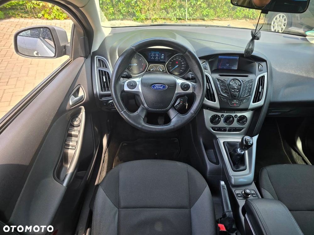 Ford Focus - 7
