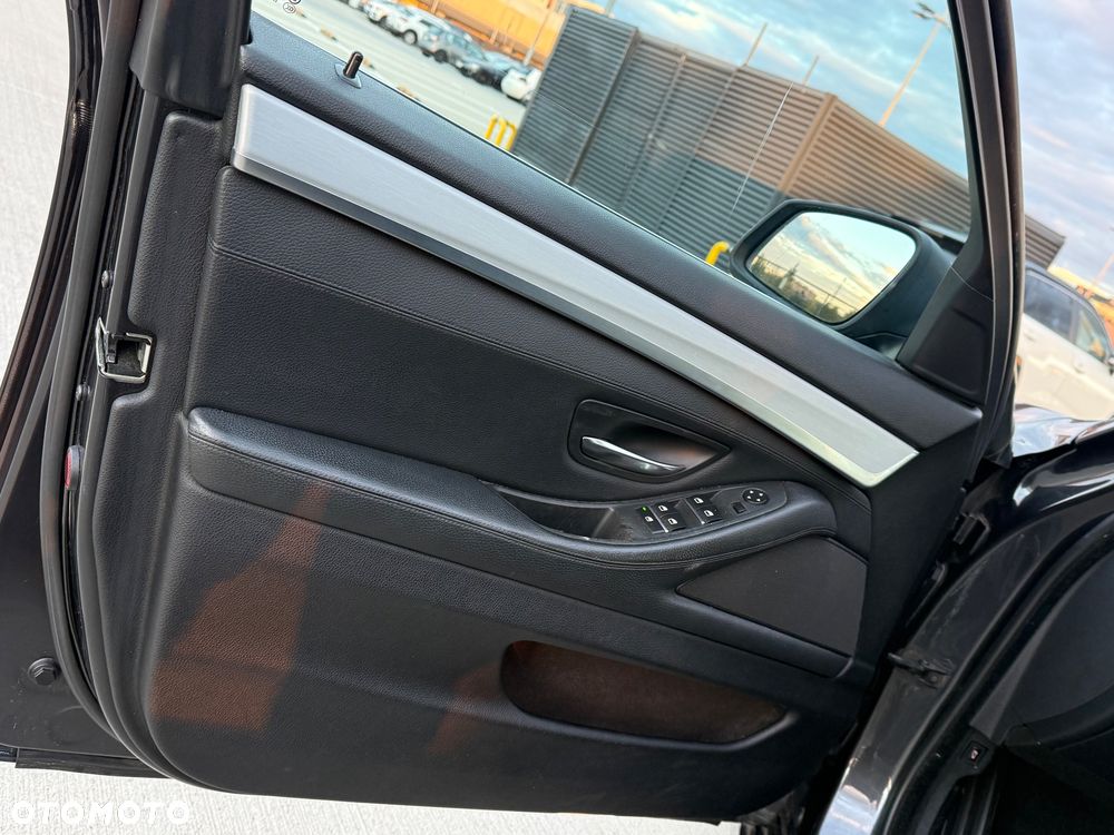 BMW Seria 5 2011