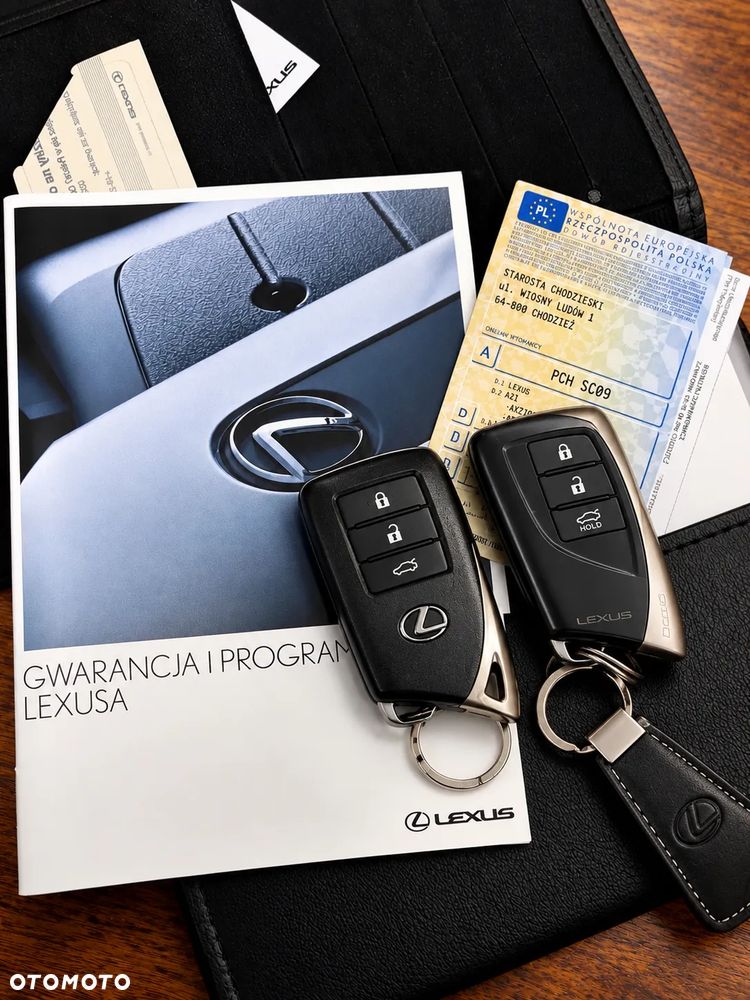 Lexus NX 300h Comfort AWD - 24