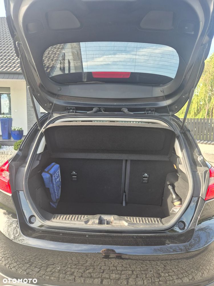 Ford Fiesta - 17