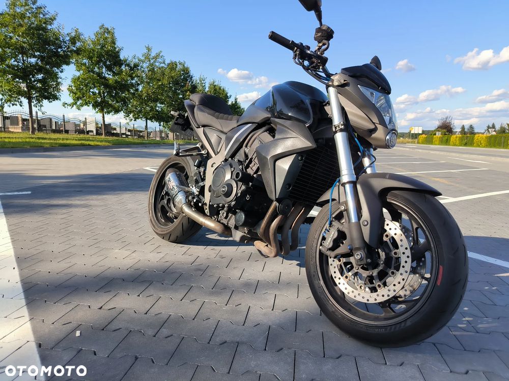 Honda CB - 2
