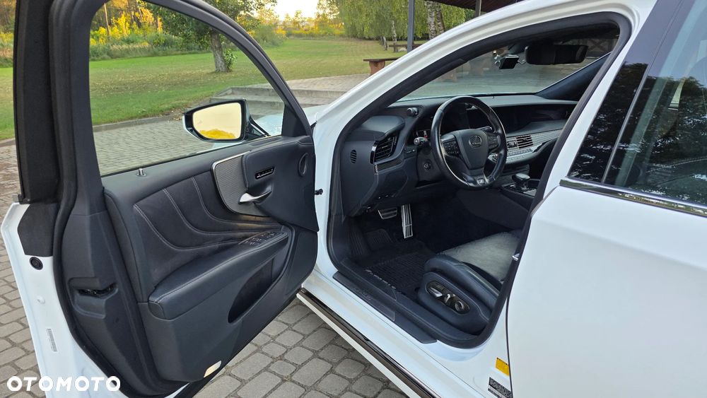 Lexus LS 500 F Sport AWD - 30