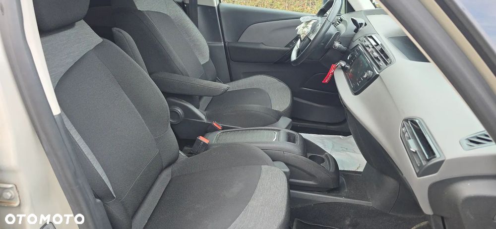 Citroën C4 SpaceTourer Grand BlueHDi 130 Stop&Start EAT8 BUSINESS CLASS - 33