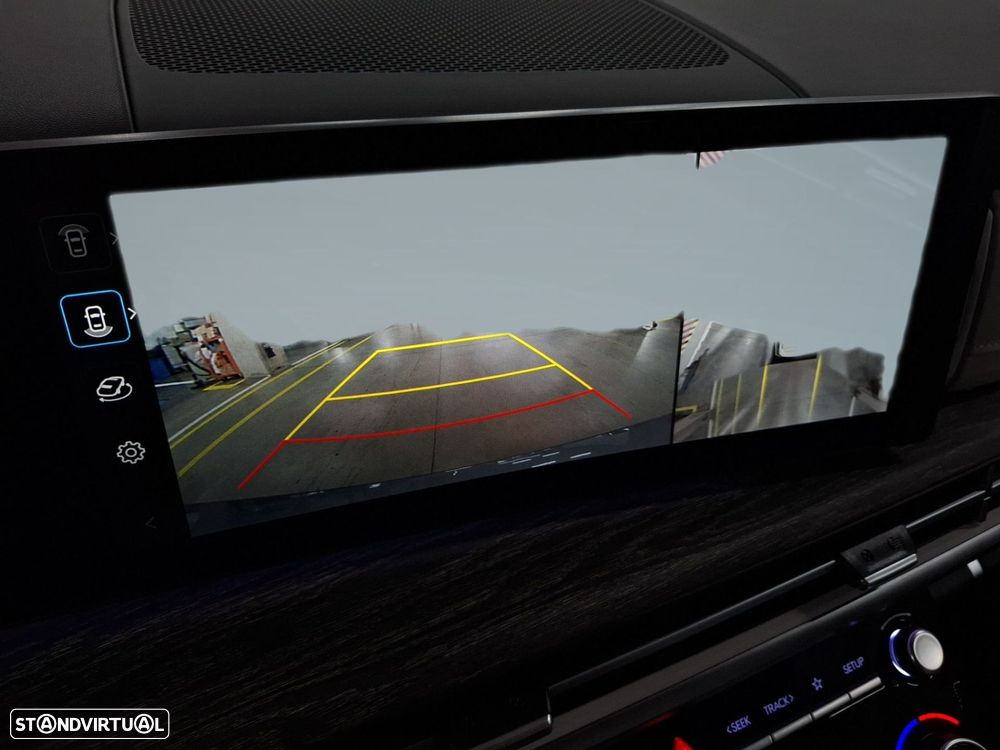 Hyundai Santa Fe 1.6 T-GDI PHEV Vanguard - 23