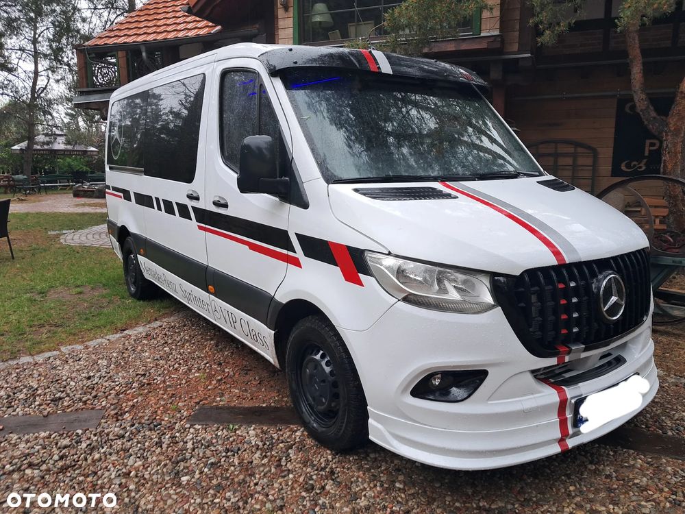 Mercedes-Benz Sprinter 907.221 - 9