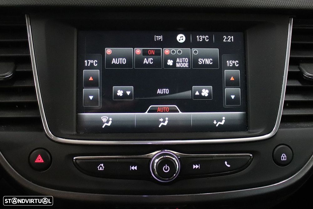 Opel Crossland X 1.2 T Innovation - 11